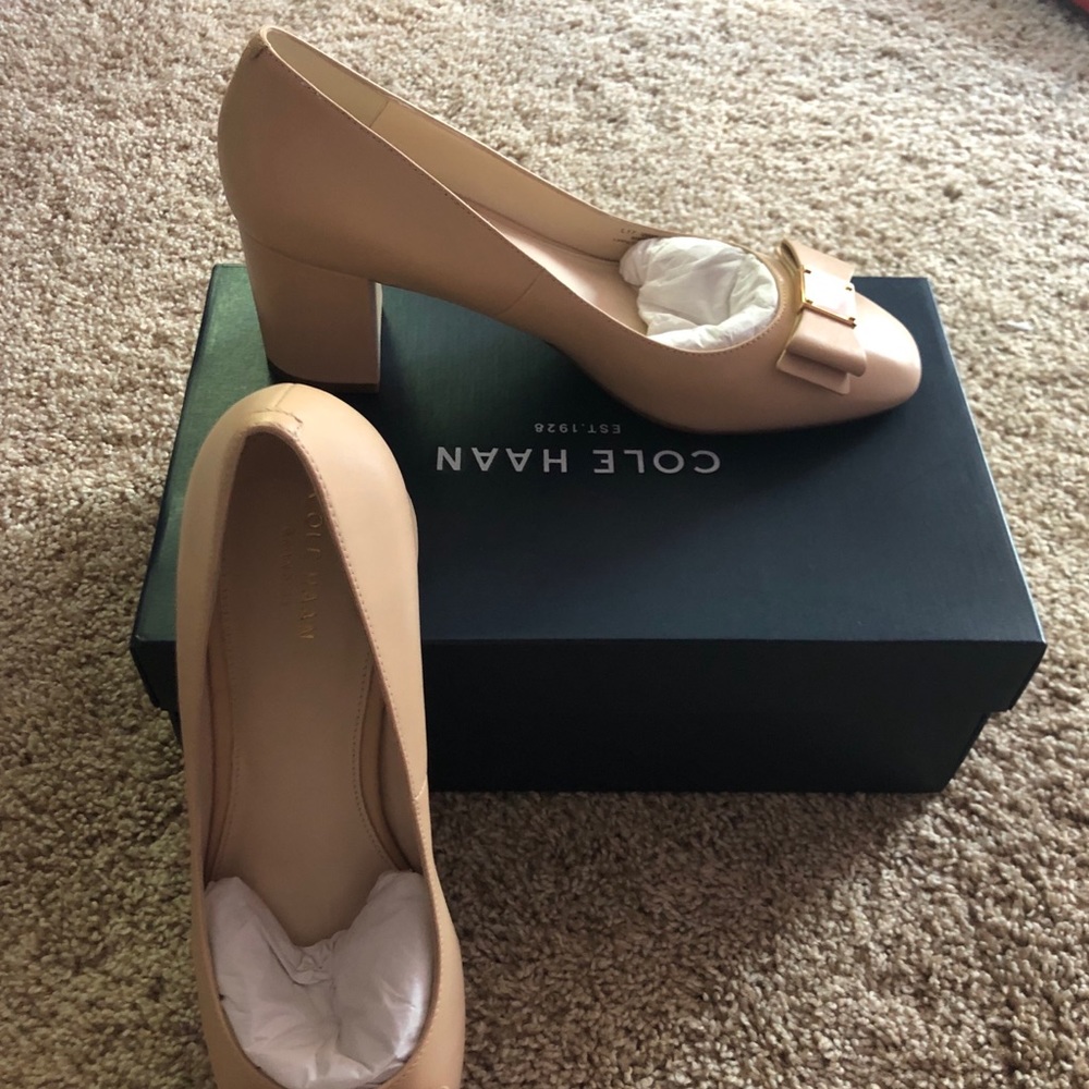 Cole Han Tali bow heels